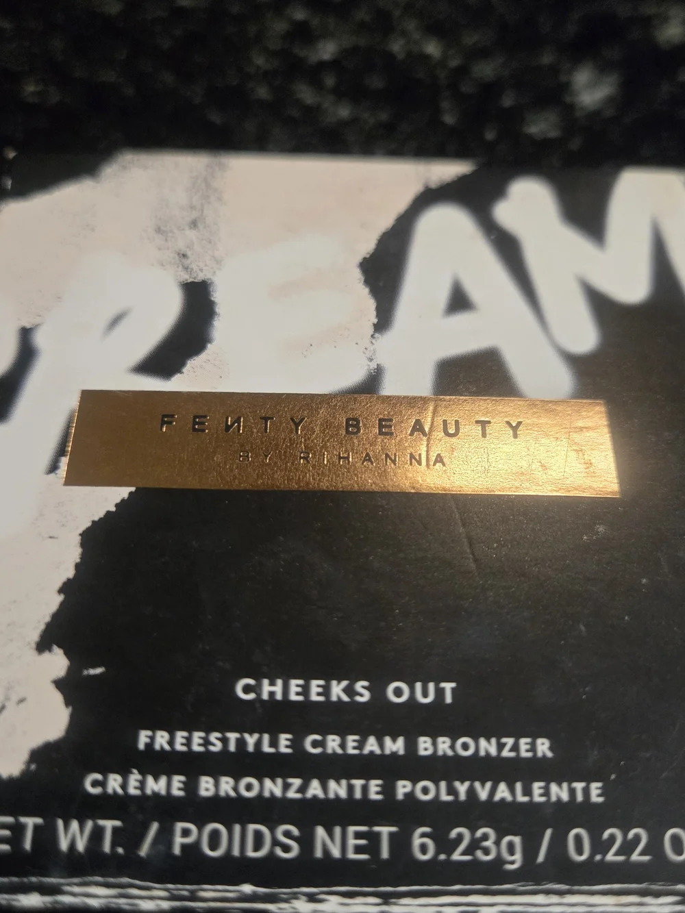 Fenty Beauty Cheeks Out Freestyle Cream Bronzer - Color Tofee Tease